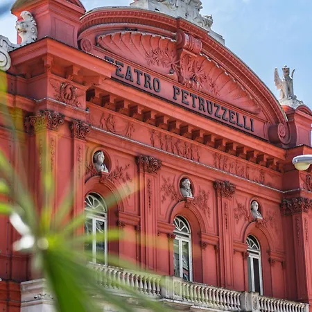 Casa Viviana - Policlinico 3*