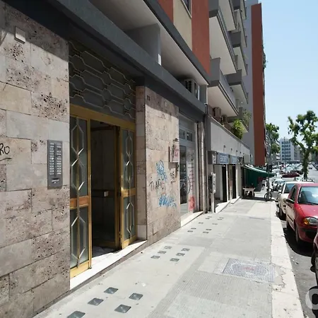 게스트하우스 Casa Viviana - Policlinico 3*
