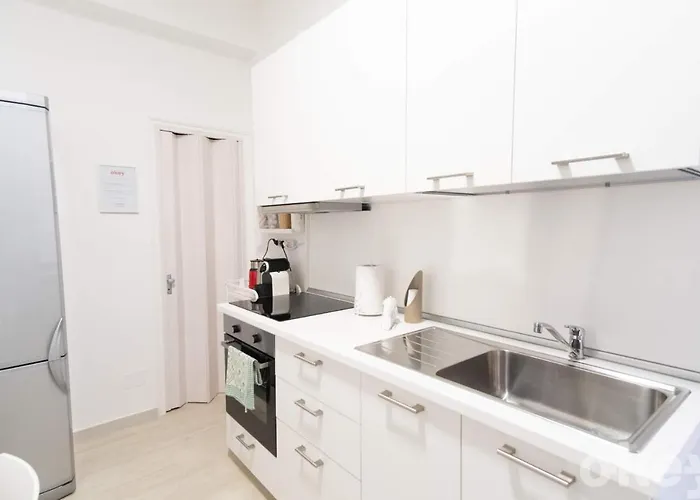 Casa de hóspedes Casa Viviana - Policlinico 3*