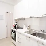 Affittacamere Casa Viviana - Policlinico 3*